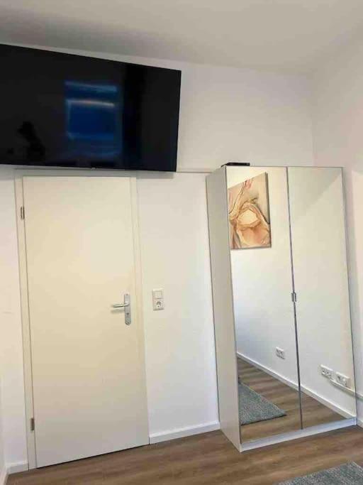 Lux Apartment Near Frankfurt! Mörfelden-Walldorf Buitenkant foto